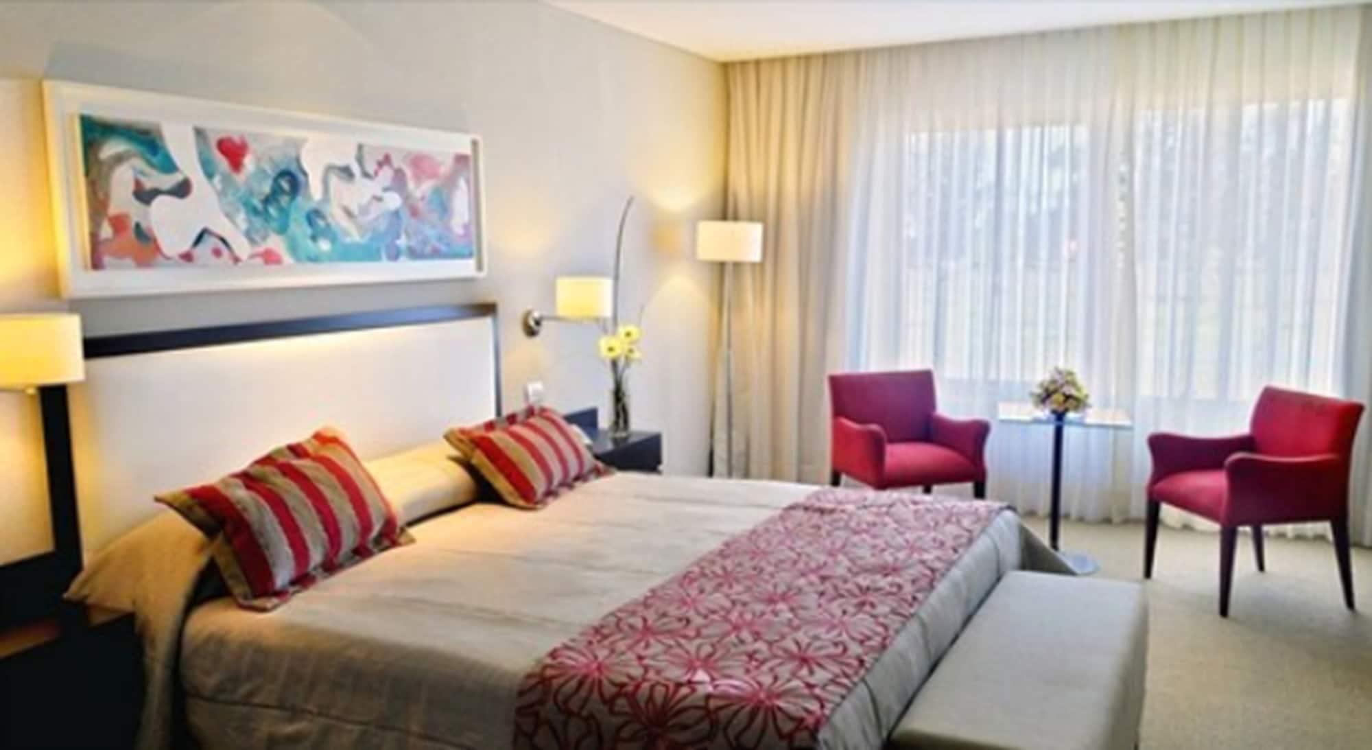 ฮาวเวิร์ด จอห์นสัน เปียดราส โมราส Hotel อัลมาฟูแอร์เต ภายนอก รูปภาพ